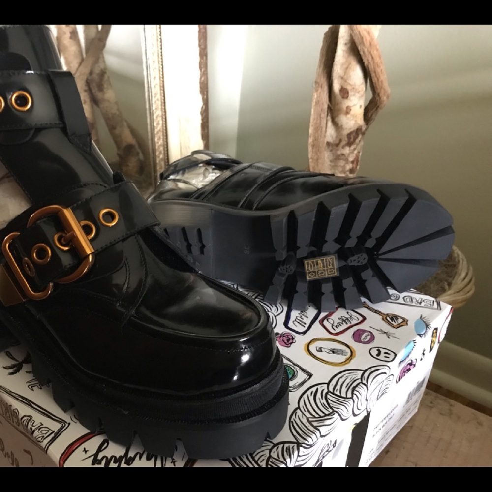 **LAST ONE**Jeffrey Campbell Ankle Buckle Boot - Picture 5 of 5